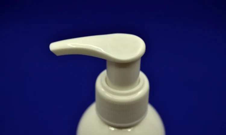 Дозатор для рідкого мила та густих миючих засобів 28/410 і 24/410 з поворотним механізмом - фото № 1