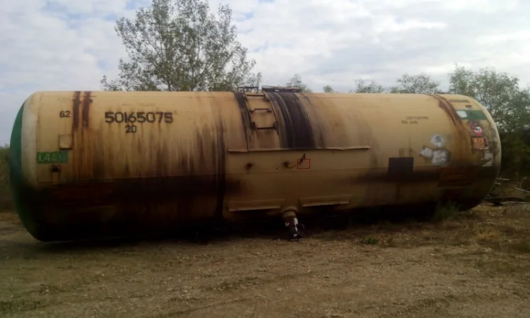 Продам емкости ж/д 73 м.куб тип (калибр) 62 - фото № 2