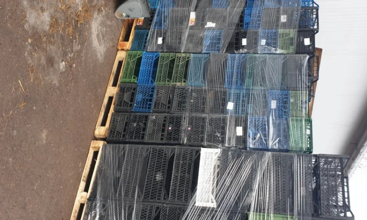 Продам пластиковые ящики - фото № 3