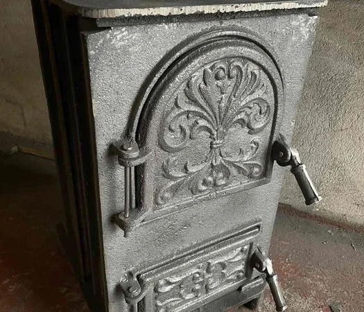 Пічка буржуйка піч чавунна чугунна топка камін для дому гаража сто дім - фото № 2