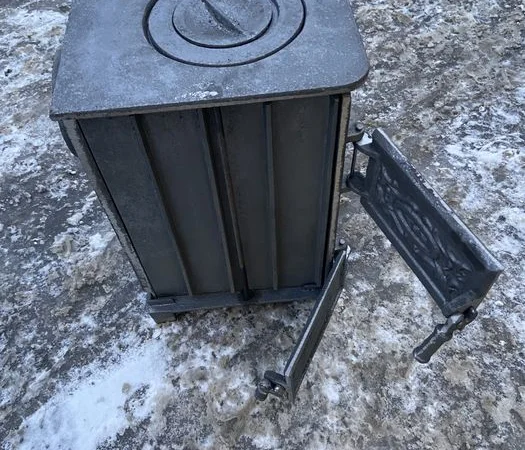 Пічка буржуйка піч чавунна чугунна топка камін для дому дачі сто в дім - фото № 5