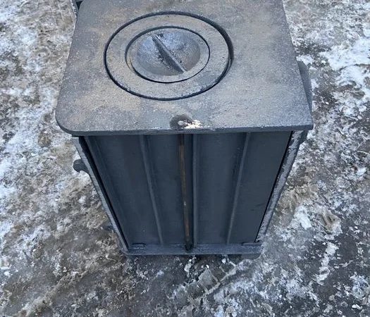 Пічка буржуйка піч чавунна чугунна топка камін для дому дачі сто в дім - фото № 3