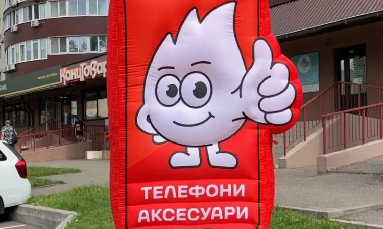 Вулична реклама з підсвічуванням без електрики - фото № 2