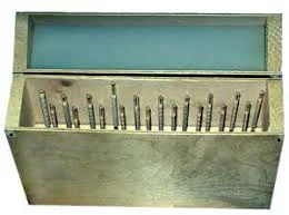 Набор ареометров в деревянном футляре из 19 штук - фото № 6