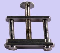 Вінтовий зажим Гофмана для резинових трубок - фото № 3