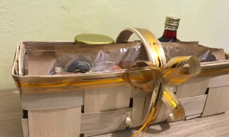 Новорічний подарунковий кошик з Карпат - фото № 3