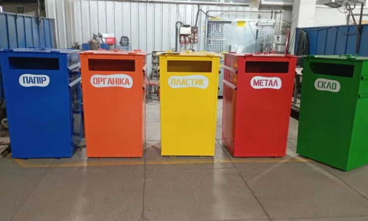Баки для раздельного сбора мусора - фото № 1
