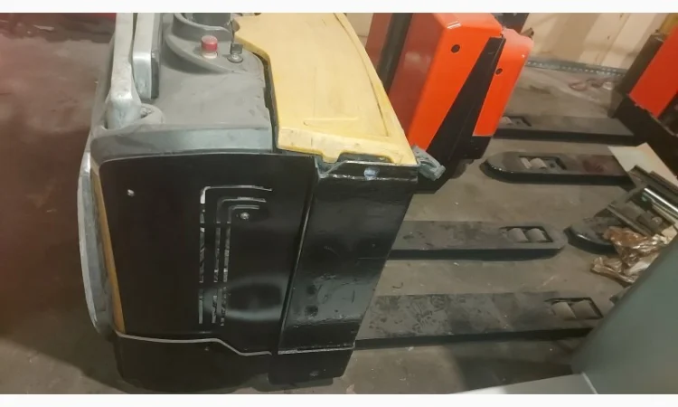 Електричний візок CATERPILLAR NPV20N - надійна техніка для вашого бізнесу - фото № 3