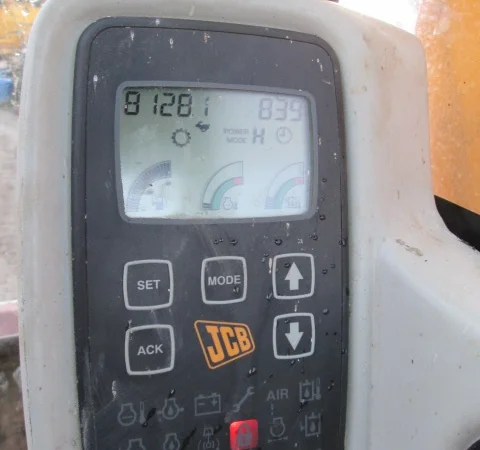 Пропонується Гусеничний екскаватор JCB JS160LC - фото № 7