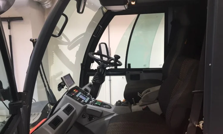 Коммунальная машина Hako Citymaster 2000 в продаже - фото № 5