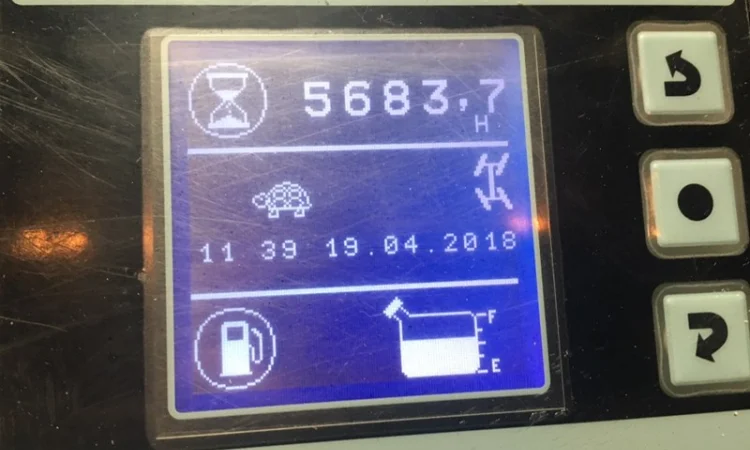 Коммунальная машина Hako Citymaster 2000 в продаже - фото № 7