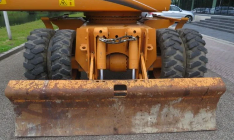 Колісний екскаватор Case WX210 у продажу - фото № 3