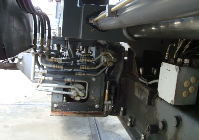 Асфальтоукладчик Vogele S1600-1 в продаже - фото № 12