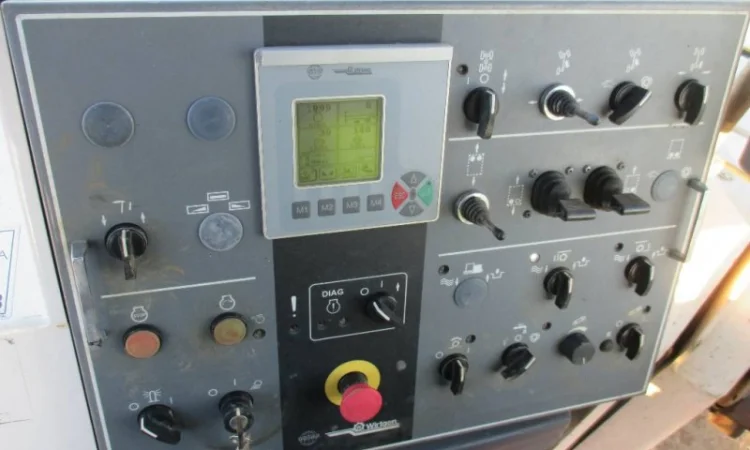 Дорожня Фреза Wirtgen W100F 2008 року у продажу - фото № 11