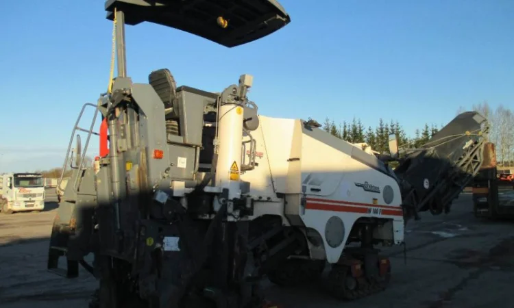 Дорожня Фреза Wirtgen W100F 2008 року у продажу - фото № 2