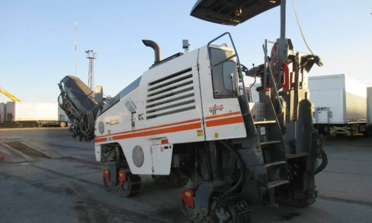 Дорожня Фреза Wirtgen W100F 2008 року у продажу - фото № 5