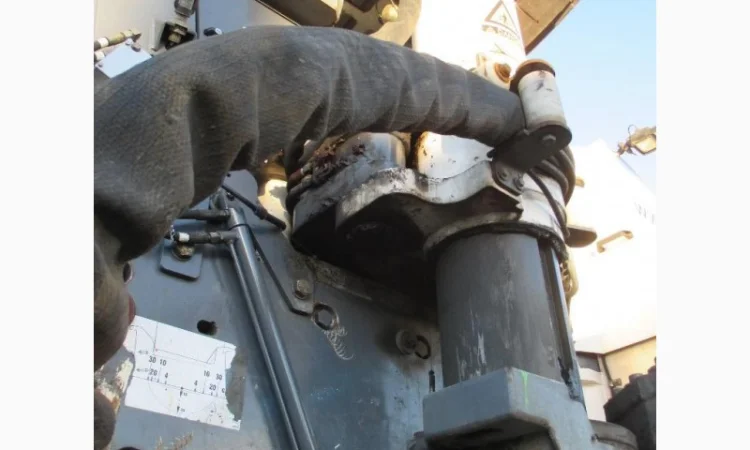 Дорожня Фреза Wirtgen W100F 2008 року у продажу - фото № 6