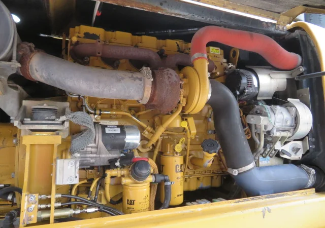 Грейферный перегружатель Caterpillar M318D на продажу - фото № 14