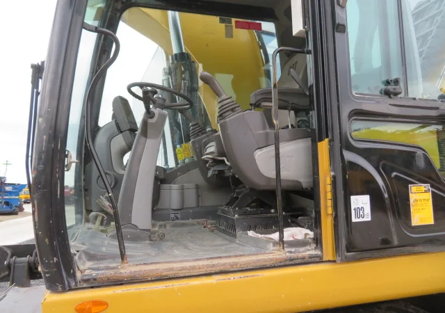 Грейферный перегружатель Caterpillar M318D на продажу - фото № 13