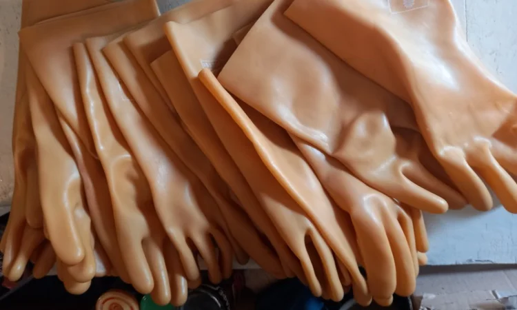 Перчатки для электриков - новые - фото № 1