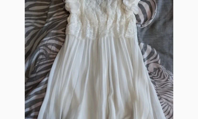 Новое праздничное платье для девочки - фото № 2