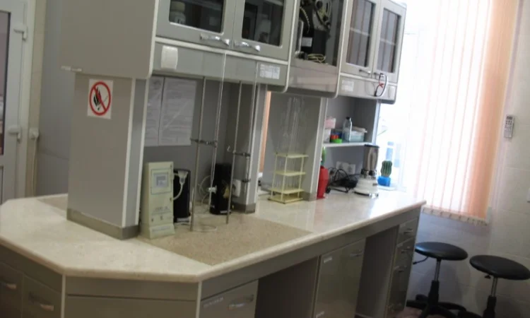 Лабораторная мебель от производителя СпецМед - фото № 2