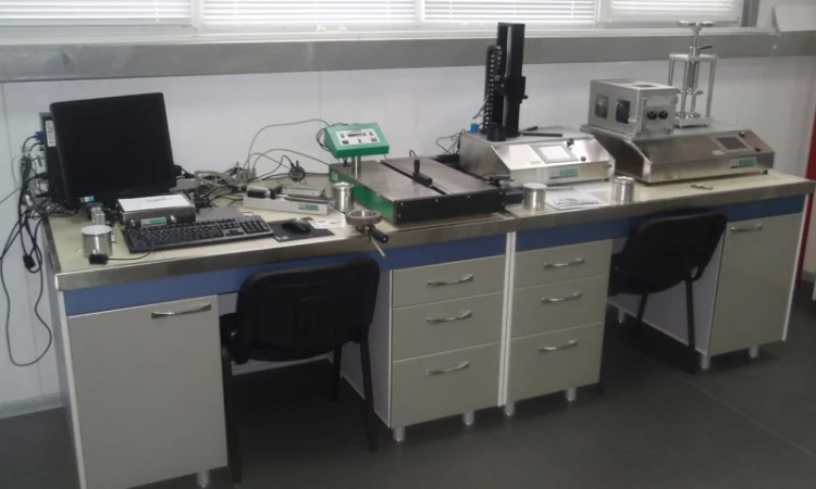 Лабораторная мебель от производителя СпецМед - фото № 9