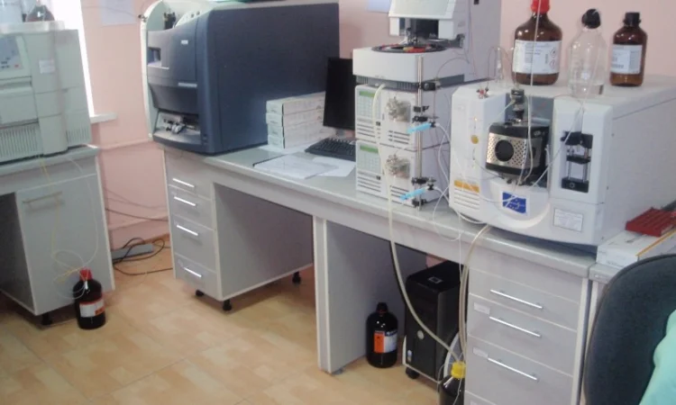 Лабораторная мебель от производителя СпецМед - фото № 5