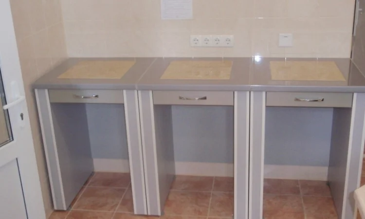 Лабораторная мебель от производителя СпецМед - фото № 4