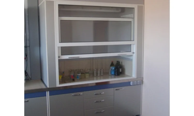 Шкаф вытяжной ШВ-1 от СпецМед - фото № 1