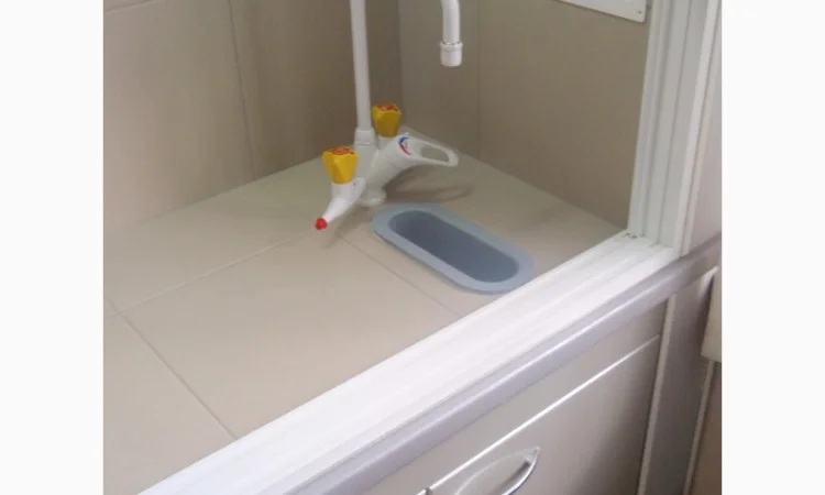 Шкаф вытяжной ШВ-1 от СпецМед - фото № 14