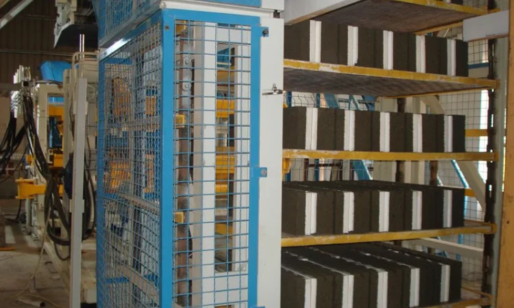 Вибропресс для виробництва бруківки, SUMAB R-400 Швеція - фото № 16