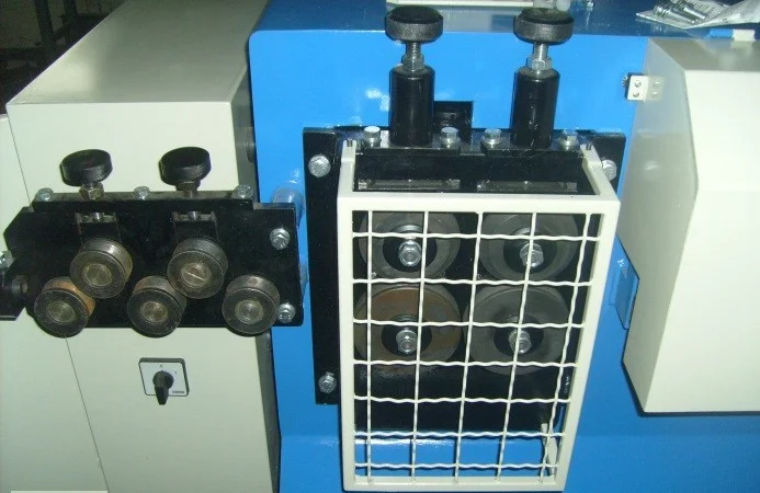 Станок для выпрямления и резки арматуры - фото № 4