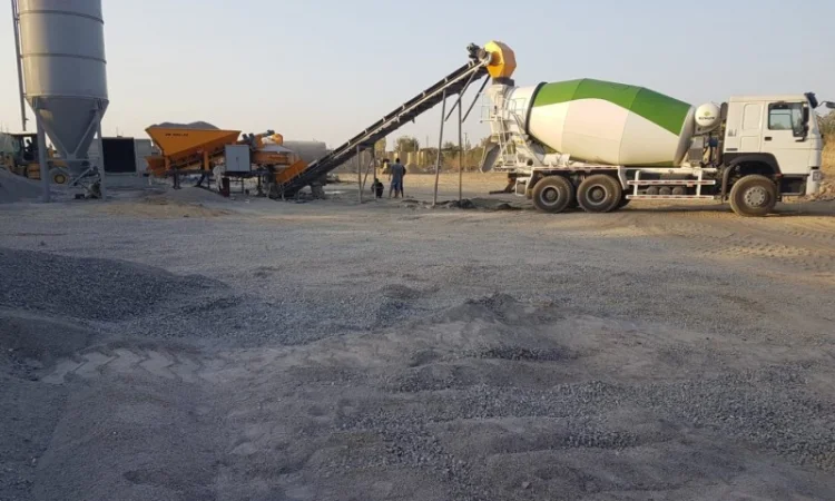 Мобильный мини бетонный завод Polygonmach Mobil 20-30 м3/час из Турции - фото № 1