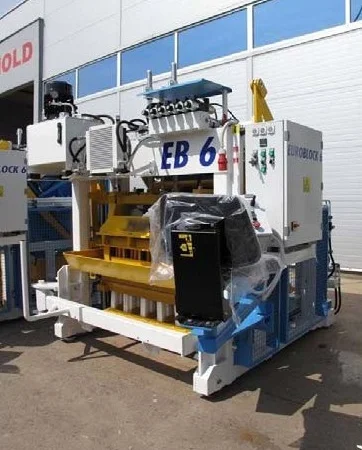 Мобільний вібропрес для виробництва бордюрів та блоків - фото № 1