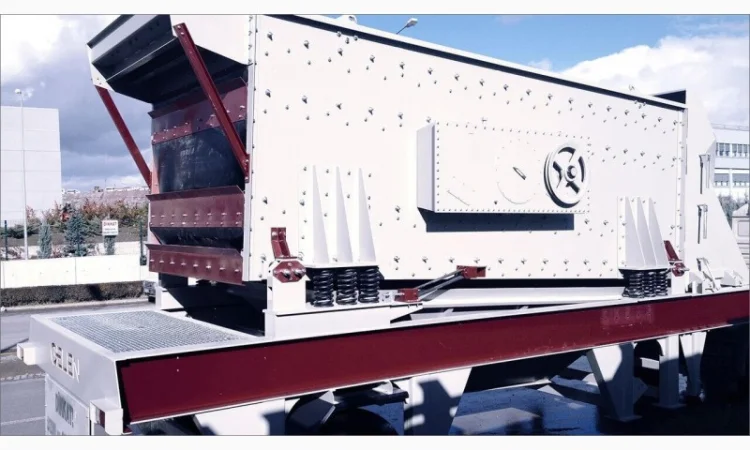 Мобильная дробилка Polygonmach V-70 для производства песка - фото № 3