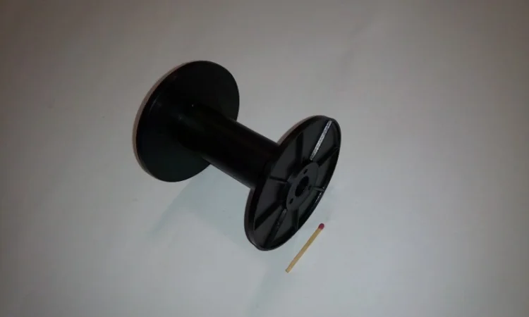 Катушка 106мм для проволоки, нитки, лески, веревки - фото № 1