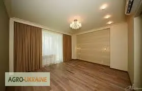 Поклейка обоев Харьковский массив - фото № 1
