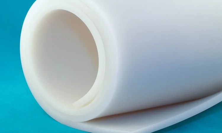 Резина силиконовая термостойкая, в рулонах, толщиной 2-10 мм - фото № 1