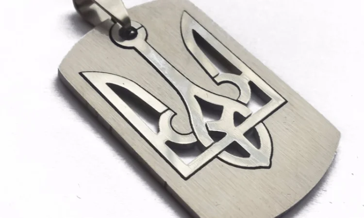 Кулон "Медальйон тризуб" - атрибут патриота - фото № 1