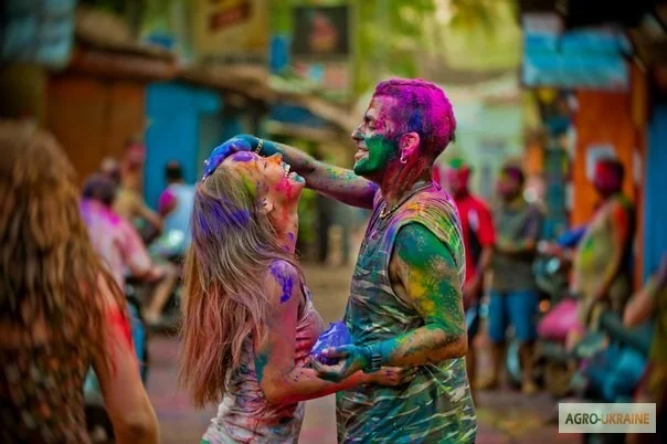 Фарба Холі – яскраві та безпечні фарби для свят - фото № 1