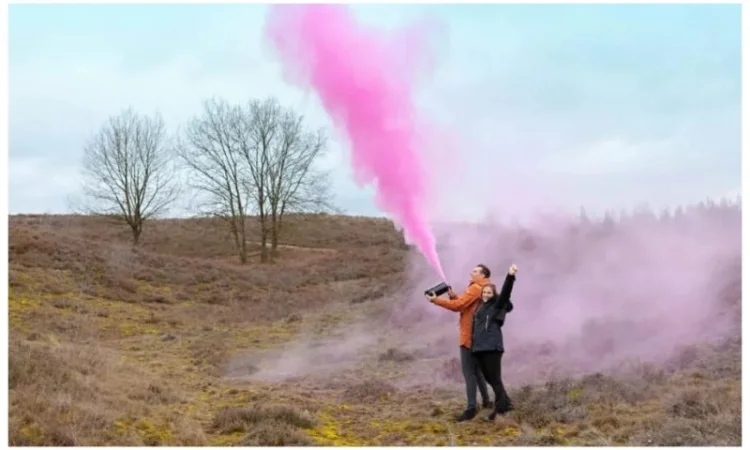 Баллон для определения пола ребенка с розовой краской 1 кг - фото № 7