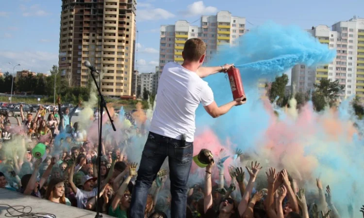 Баллон с краской Холи - фото № 3