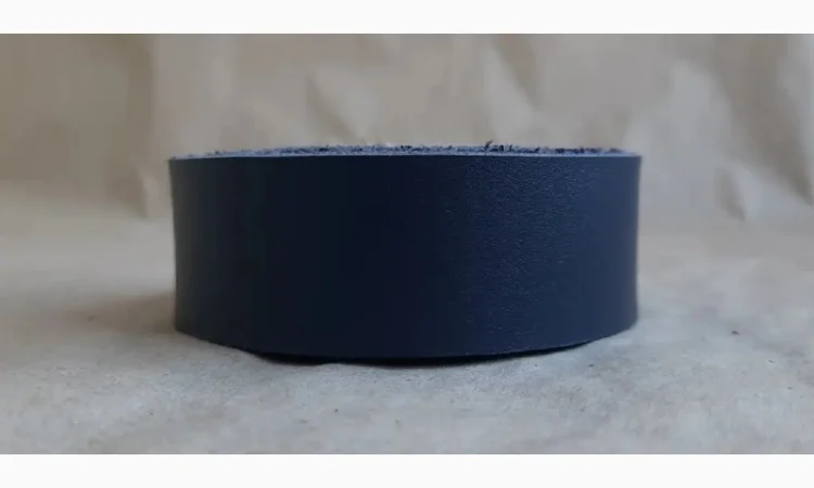 Заготовки для ременів з натуральної шкіри темно-синього кольору - фото № 3