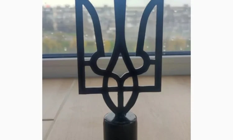 Наконечник на флагшток для флага с гербом Тризуб - фото № 2