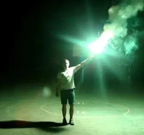 Фаєр Hand FLARE зеленого кольору для піротехніки - фото № 5