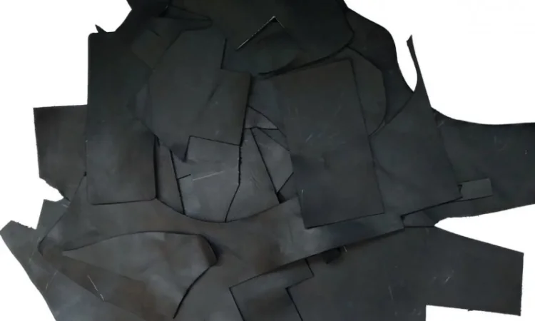 Обрезки натуральной кожи Crazy Horse на вес - фото № 1