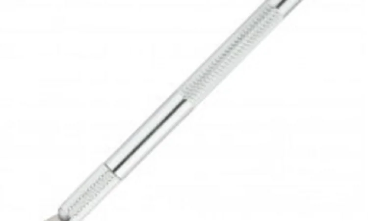 Макетный нож Axent 6904-A металлический с запасными лезвиями - фото № 3