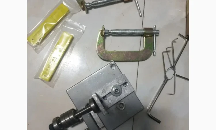 Різак для нарізки шкіряних ременів, Верстат машина для нарізки ременів - фото № 6