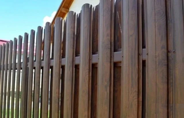 Металевый штакетник, євроштакет, європаркан від виробника купити з доставкою - фото № 2